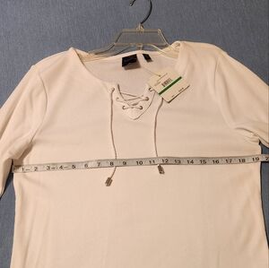 Womens 3/4 sleeve Blouse Saize Large